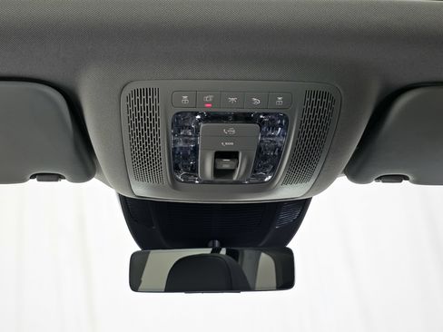 New 2026 Mercedes-Benz GLS 450 4MATIC image 35