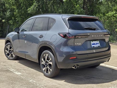 New 2026 MAZDA CX-5 Preferred AWD/4WD image 4