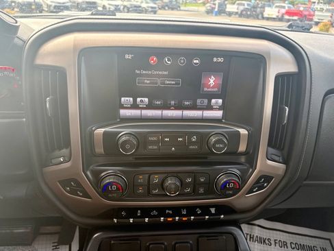 Used 2016 GMC Sierra 2500 Denali w/ Duramax Plus Package AWD/4WD image 21