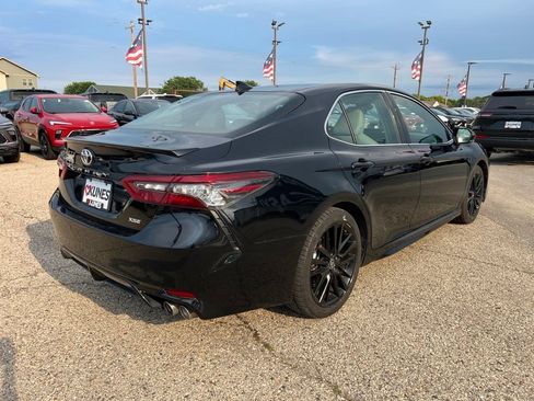 Used 2024 Toyota Camry XSE FWD image 9