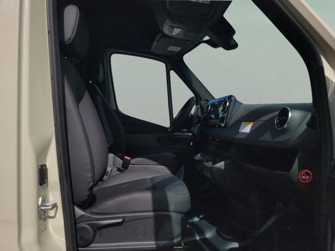 New 2026 Mercedes-Benz Sprinter 144 Cargo image 7
