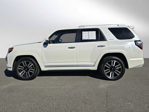Used 2016 Toyota 4Runner Limited image 6
