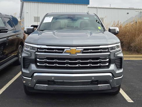 Used 2023 Chevrolet Silverado 1500 LTZ image 2