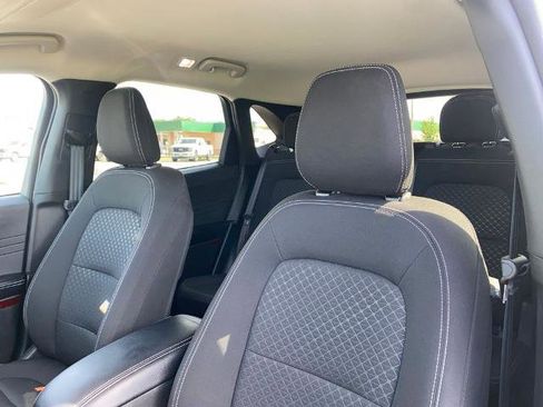 Certified 2025 Ford Escape Active FWD image 11