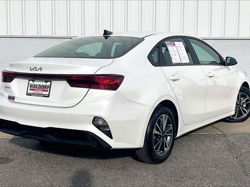 Used 2024 Kia Forte LXS image 17