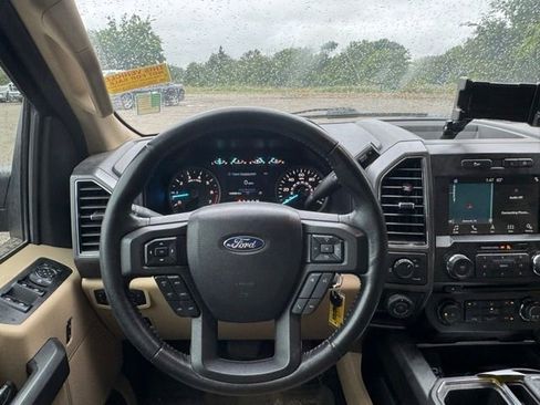 Used 2018 Ford F150 XLT w/ Equipment Group 302A Luxury RWD image 11