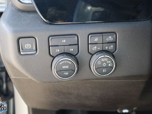 Used 2025 Chevrolet Silverado 3500 LT w/ Safety Package AWD/4WD image 14