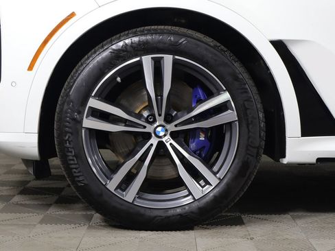 Used 2025 BMW X7 M60i w/ Executive Package AWD/4WD image 28