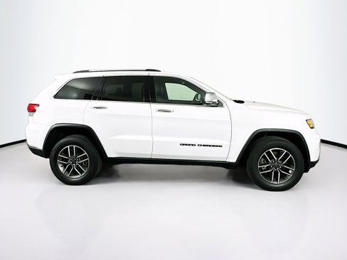 Used 2021 Jeep Grand Cherokee Limited image 10