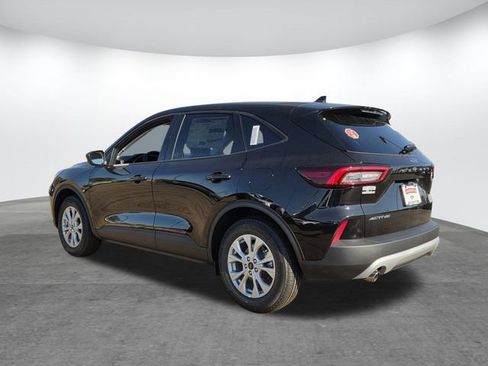 New 2026 Ford Escape Active image 3