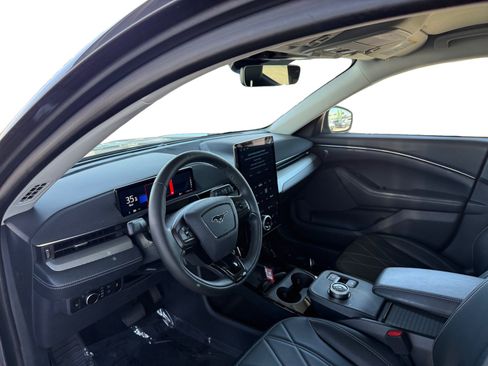 Used 2023 Ford Mustang Mach-E Select RWD image 9
