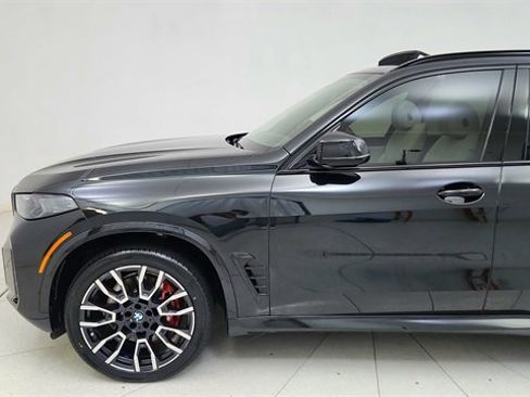 Used 2024 BMW X5 sDrive40i w/ M Sport Package image 4