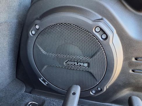 Certified 2025 Jeep Wrangler Unlimited Rubicon image 30