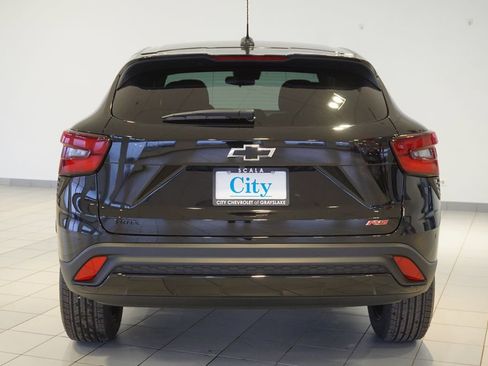 New 2026 Chevrolet Trax RS image 6