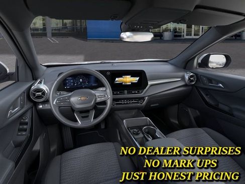 New 2026 Chevrolet Equinox LT FWD image 15