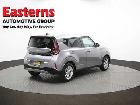 Used 2024 Kia Soul LX w/ Option Group 015 image 40