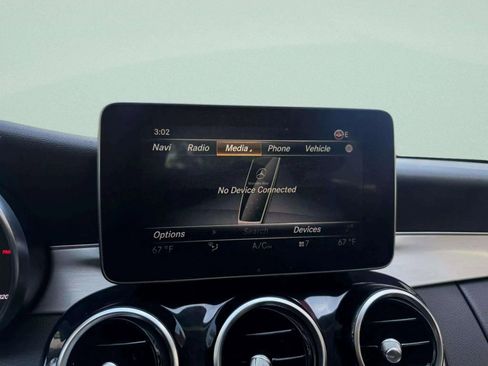 Used 2016 Mercedes-Benz C 300 4MATIC Sedan image 21