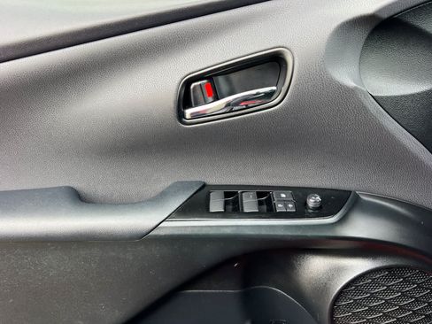 Certified 2022 Toyota Prius Prime Limited FWD image 12