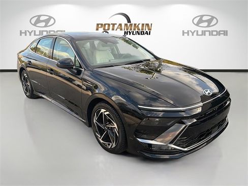 New 2026 Hyundai Sonata SEL image 3