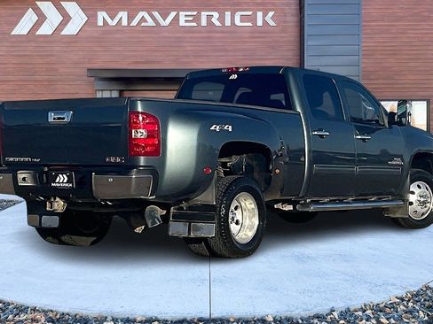 Used 2009 GMC Sierra 3500 W/T image 5