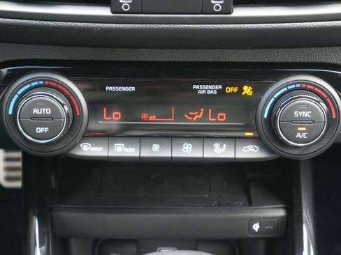 Certified 2022 Kia Forte GT-Line w/ GT-Line Premium Package image 20