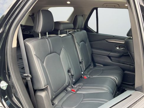 Used 2024 Honda Pilot Elite image 20