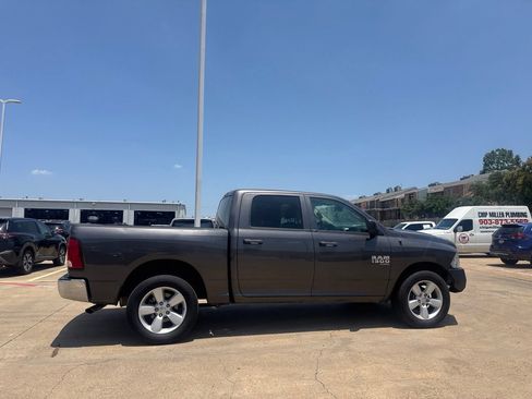 Used 2022 RAM 1500 Tradesman w/ Tradesman SXT Package AWD/4WD image 23