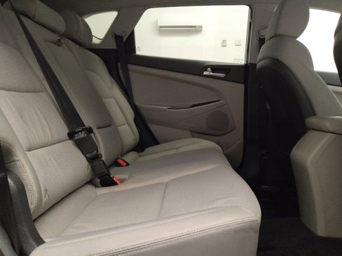 Used 2020 Hyundai Tucson SE FWD image 19