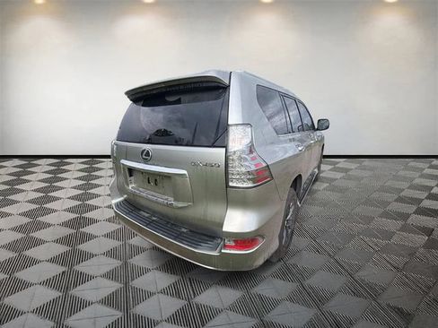Used 2023 Lexus GX 460 Premium w/ Premium Package AWD/4WD image 7