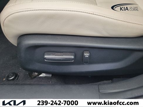 Used 2019 Honda Insight Touring image 23
