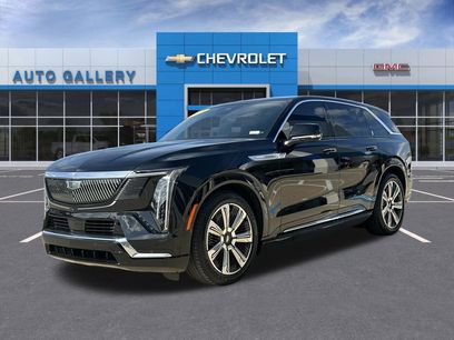 Certified 2025 Cadillac Escalade IQ Luxury 2 w/ LPO, Premium Carpet Package