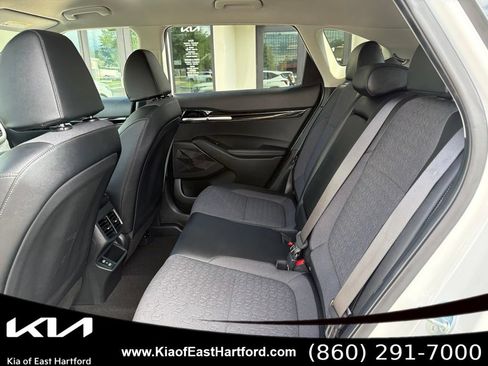 Used 2024 Kia Seltos S AWD/4WD image 18