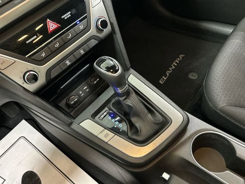 Used 2018 Hyundai Elantra SEL FWD image 17