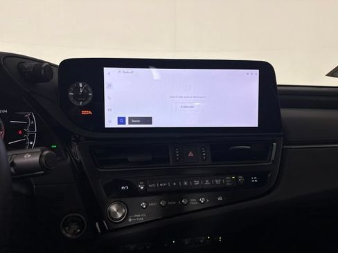 Used 2025 Lexus ES 350 w/ Premium Package FWD image 22
