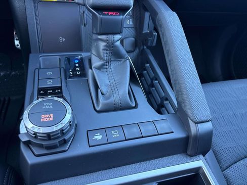 New 2025 Toyota Tacoma TRD Sport AWD/4WD image 12