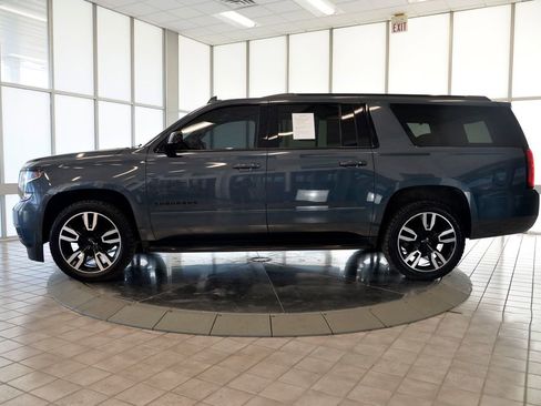 Used 2020 Chevrolet Suburban Premier AWD/4WD image 6