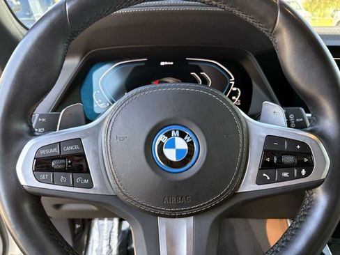 Used 2023 BMW X5 xDrive45e w/ M Sport Package AWD/4WD image 30