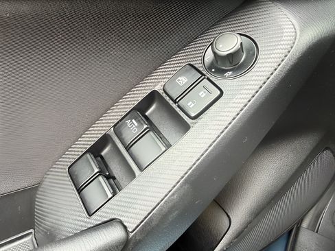 Used 2014 MAZDA MAZDA3 i Touring FWD image 24