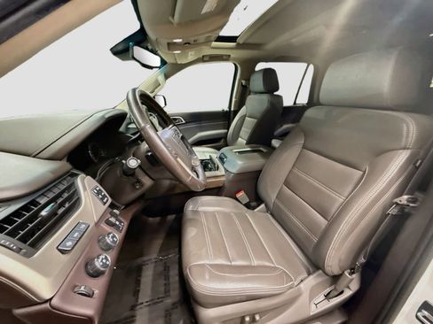 Used 2019 GMC Yukon Denali w/ Denali Ultimate Package AWD/4WD image 25