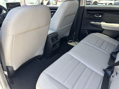 Used 2023 Honda CR-V EX-L image 16