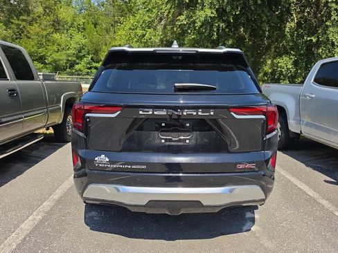 Used 2026 GMC Terrain Denali AWD/4WD image 4