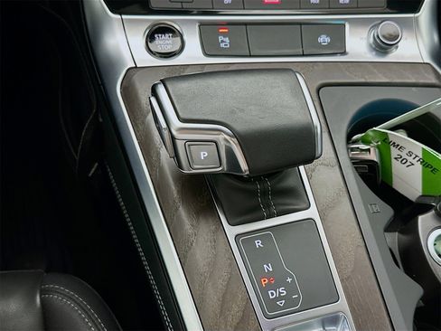 Used 2021 Audi A6 Premium Plus w/ Premium Plus Package image 18