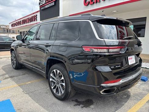 Used 2022 Jeep Grand Cherokee L Overland w/ Luxury Tech Group IV image 3