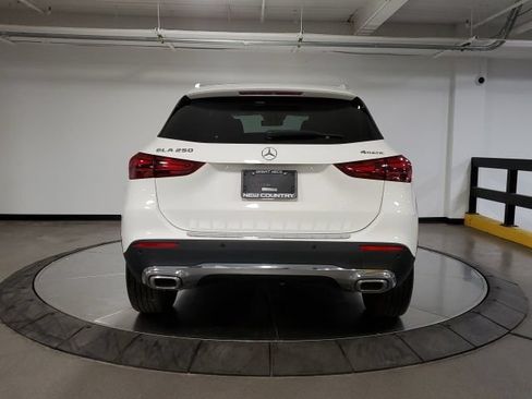 Used 2025 Mercedes-Benz GLA 250 4MATIC image 7