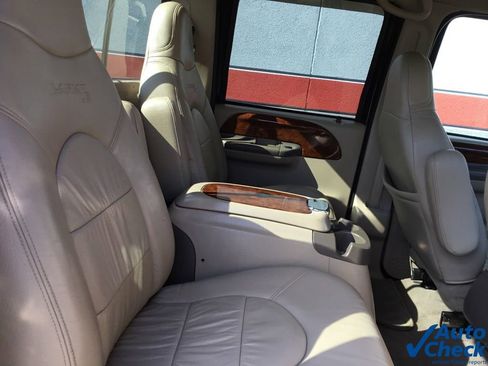 Used 2000 Ford F350 Lariat image 30