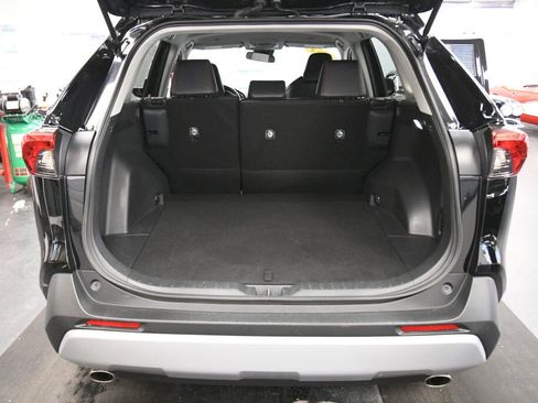 Used 2024 Toyota RAV4 Adventure AWD/4WD image 21