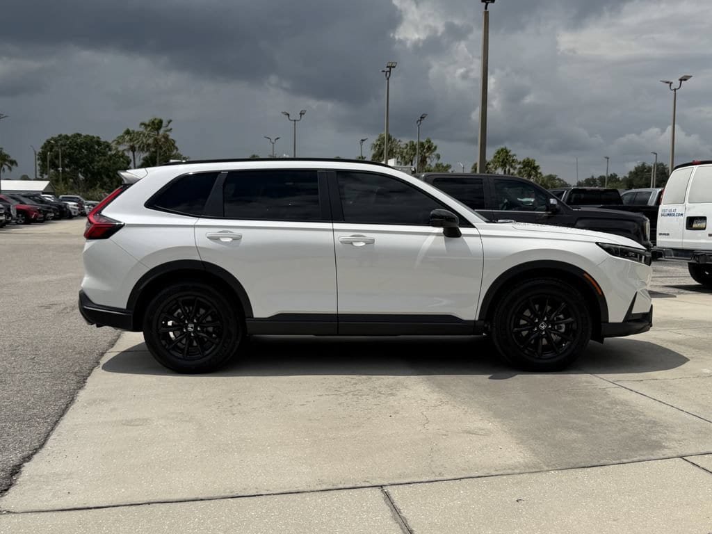 Used 2026 Honda CR-V Sport-L image 3