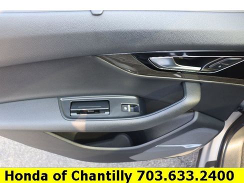 Used 2018 Audi Q7 3.0T Prestige image 21