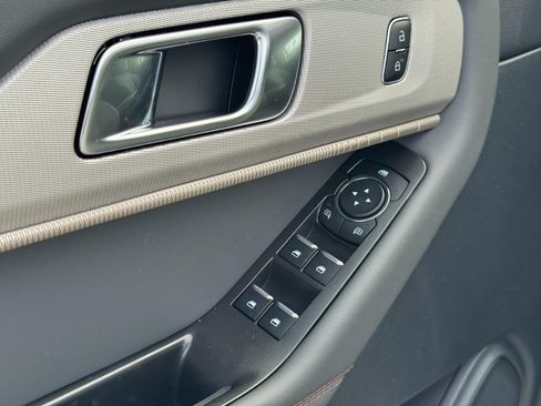 New 2026 Ford Explorer Active image 11