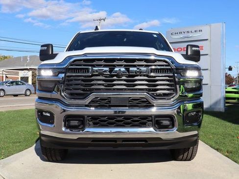 Used 2025 RAM 2500 Big Horn image 6
